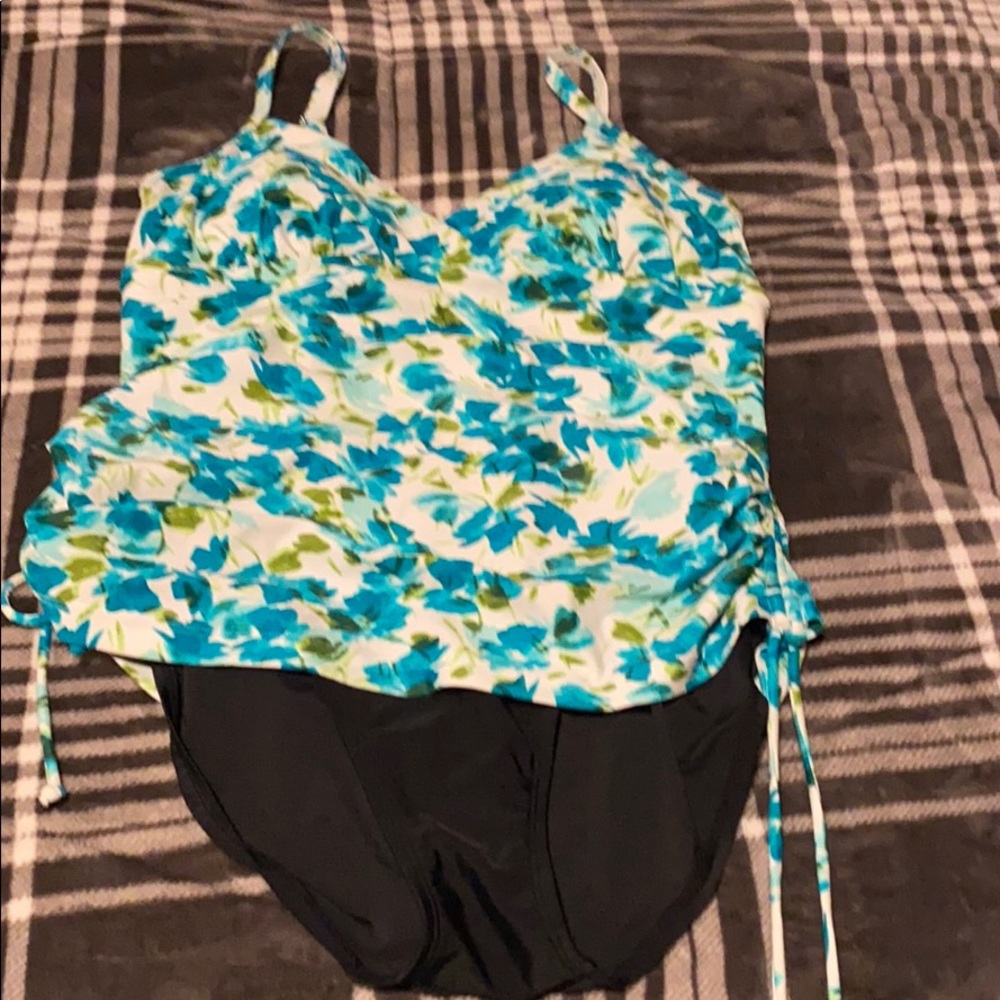 One piece bathing suit